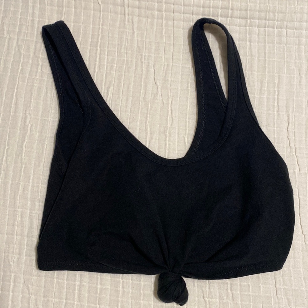 Victoria Sport crop top
